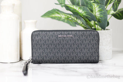 Michael Kors Jet Set Large Black Signature Continental Travel Wristlet Wallet